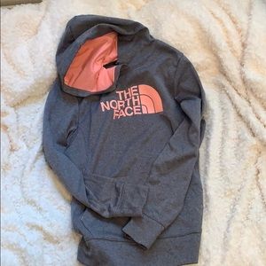 women’s north face hoodie
